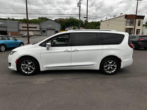 2018 Chrysler Pacifica Limited