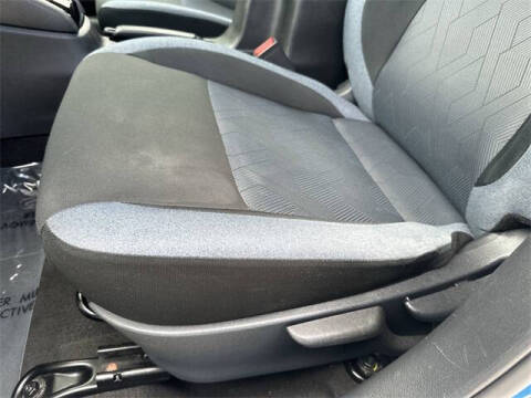 2023 Nissan Versa SV