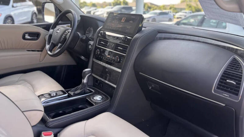 2024 Nissan Armada Platinum