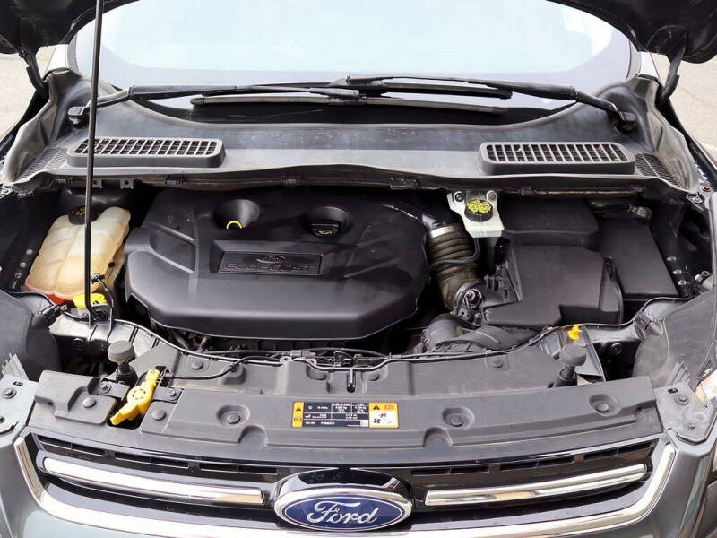 2025 Ford Escape Platinum