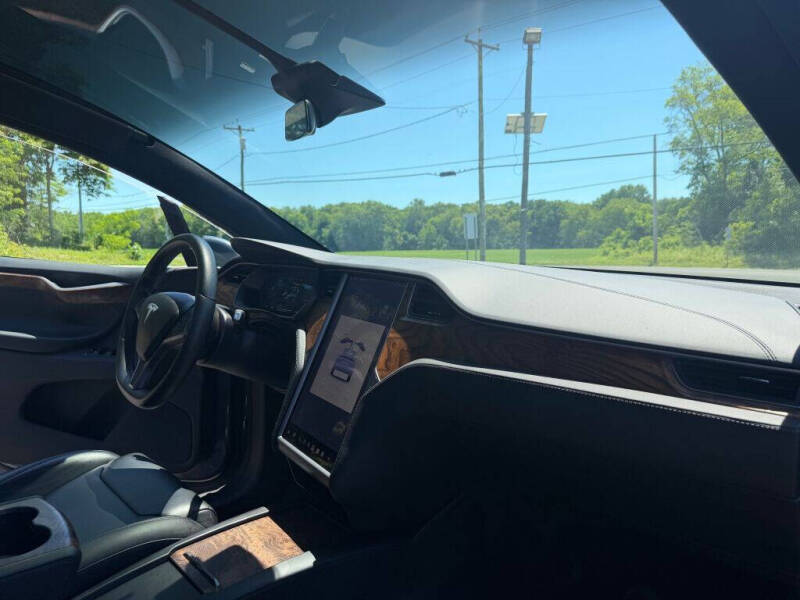 2019 Tesla Model X 75D