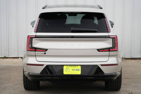 2025 Volvo EX90 Twin Plus 7P