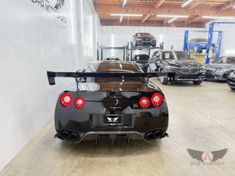 2010 Nissan GT-R Premium