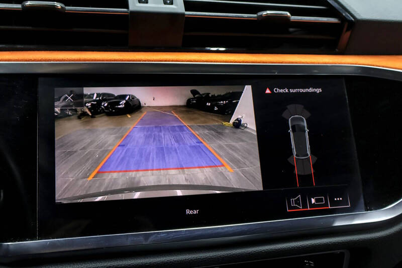 2019 Audi Q3 quattro S line Prem Plus 45 TFSI