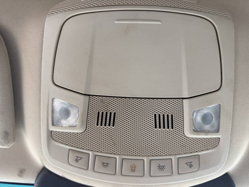 2019 Lincoln Nautilus Select