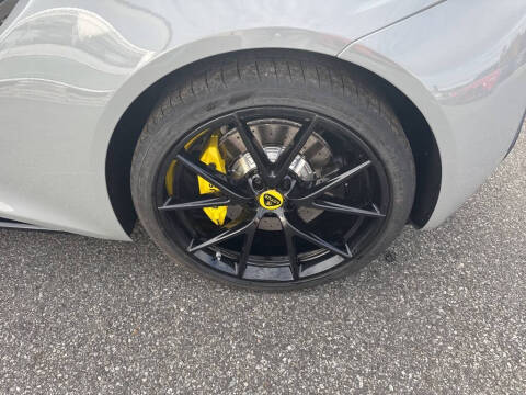 2025 Lotus Emira V6 Base