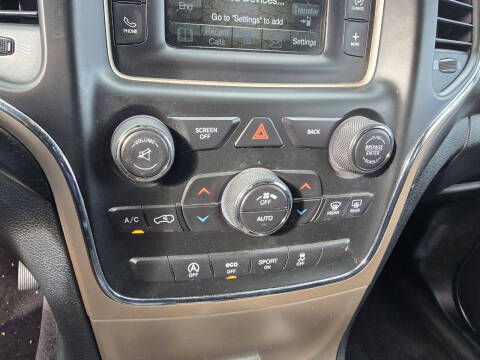 2016 Jeep Grand Cherokee Laredo