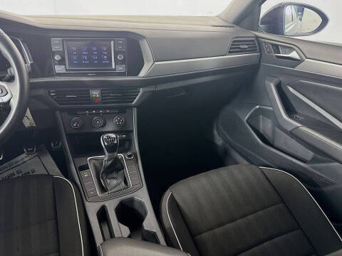 2023 Volkswagen Jetta Sport