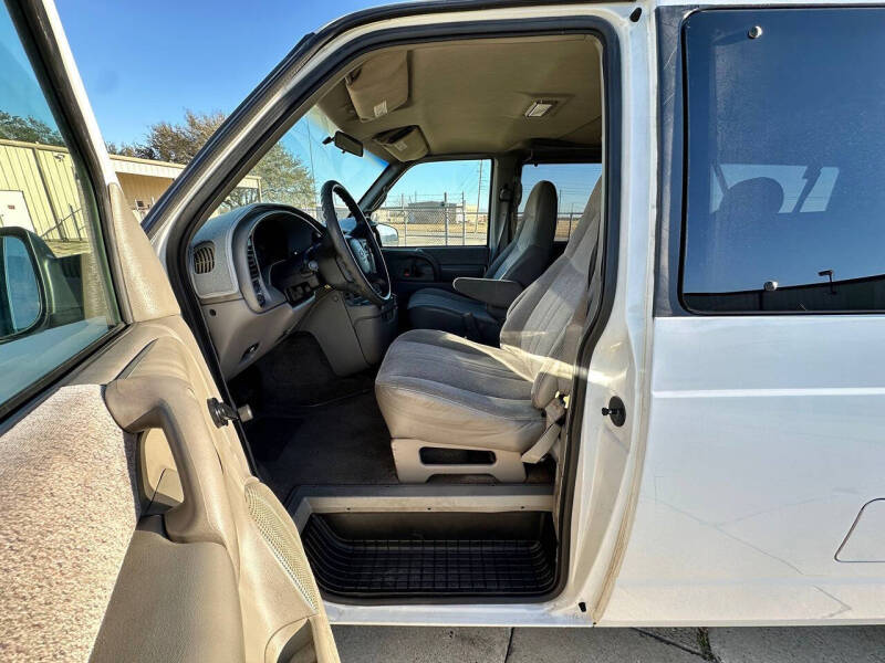 2000 Chevrolet Astro