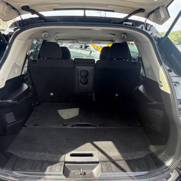 2016 Nissan Rogue S