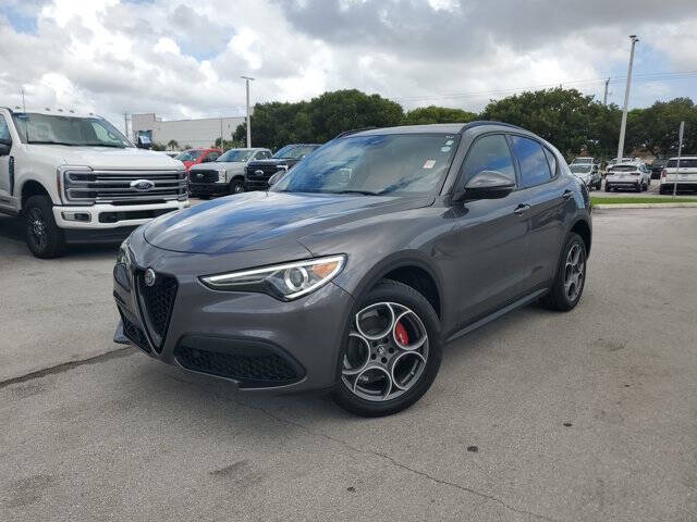 2022 Alfa Romeo Stelvio Sprint