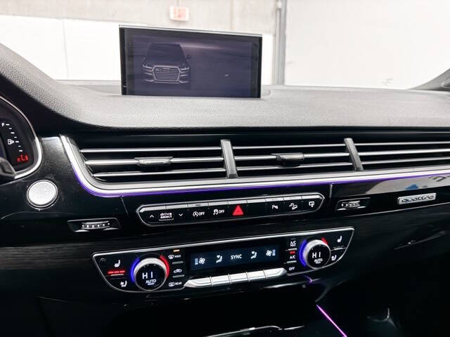 2017 Audi Q7 3.0T quattro Prestige