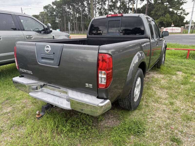 2005 Nissan Frontier SE