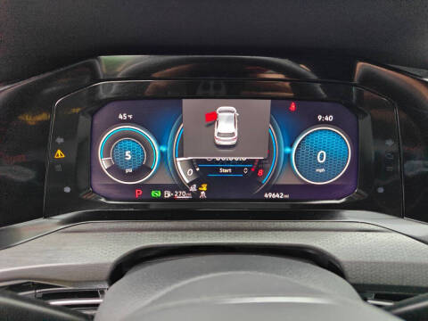 2023 Volkswagen Golf GTI 40th Anniversary Edition