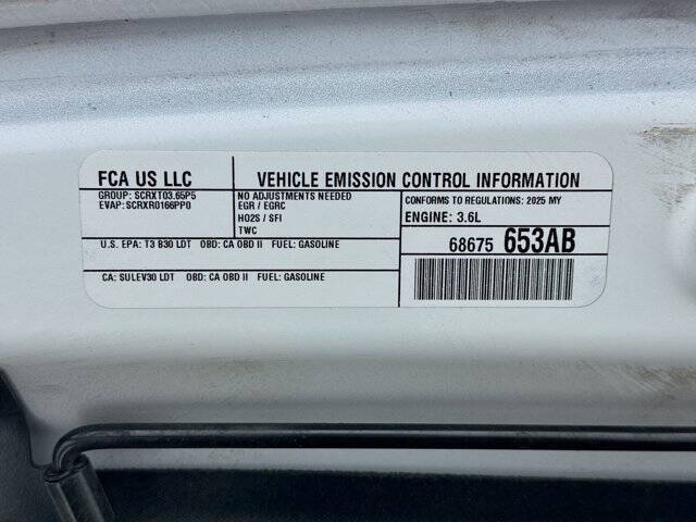 2025 Jeep Gladiator NightHawk