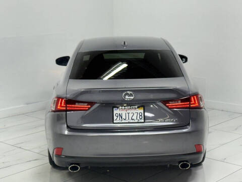 2016 Lexus IS 200t