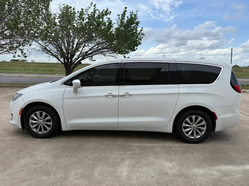 2018 Chrysler Pacifica Touring Plus
