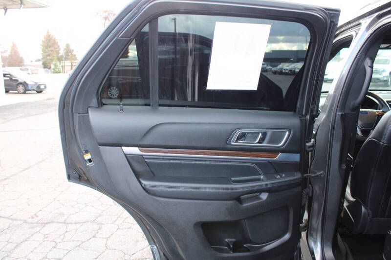 2017 Ford Explorer Limited