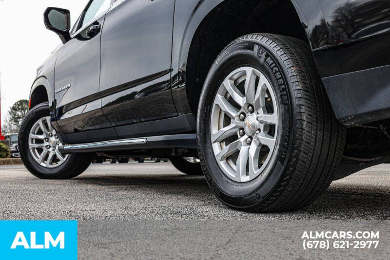 2024 Chevrolet Suburban LT