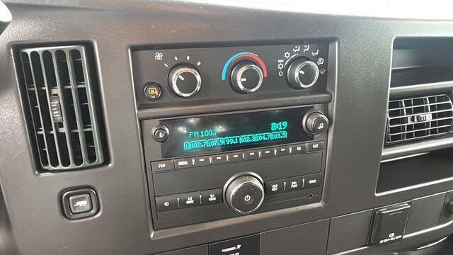 2024 GMC Savana 2500