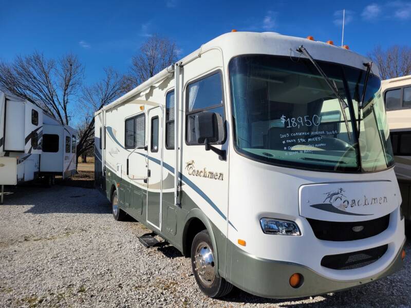 2004 Ford Motorhome Chassis for sale at Champion Motorcars in Springdale AR