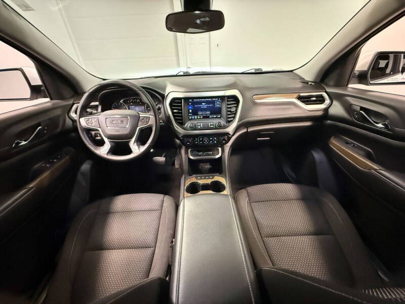 2021 GMC Acadia SLE
