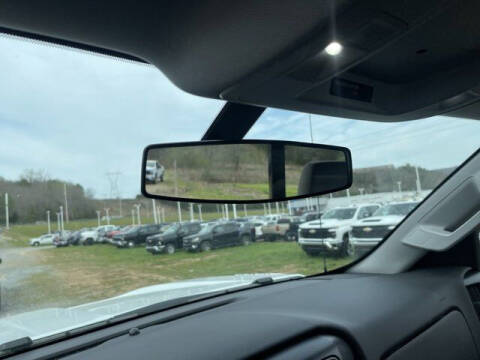 2023 Chevrolet Silverado MD