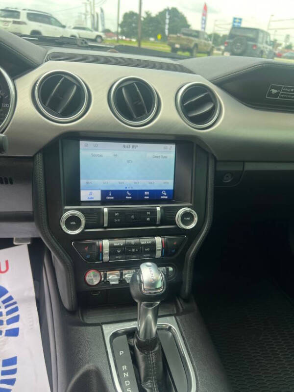2020 Ford Mustang EcoBoost