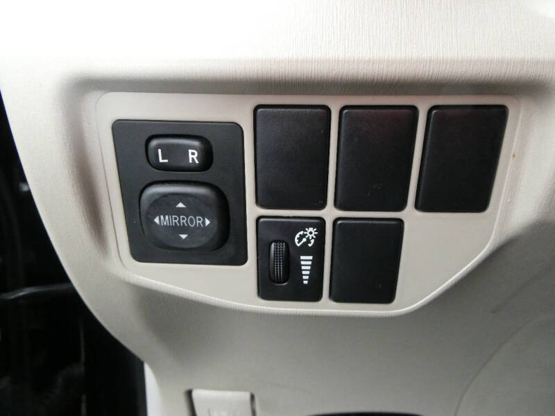 2015 Toyota Prius Four