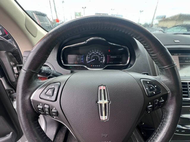 2019 Lincoln MKT