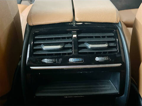 2019 BMW 5 Series 540i