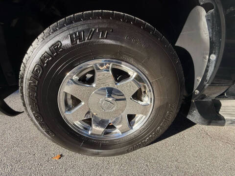 2004 Cadillac Escalade