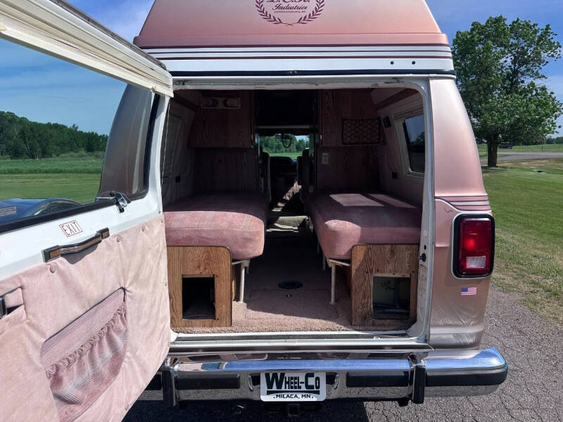 1991 Dodge Ram Van B350