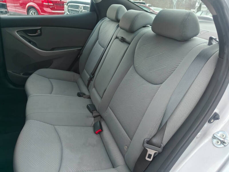2012 Hyundai Elantra GLS