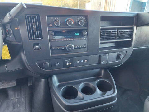 2023 GMC Savana 2500