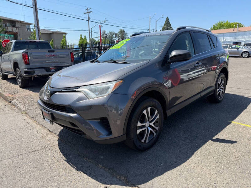 2017 Toyota RAV4 LE
