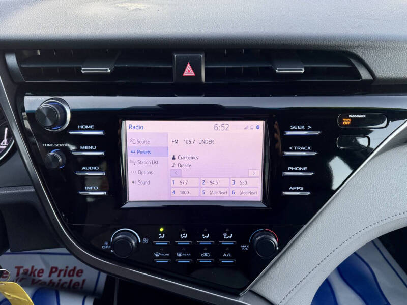 2018 Toyota Camry LE