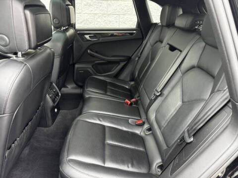 2016 Porsche Macan S