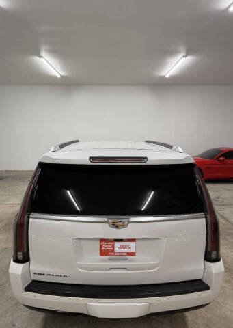 2017 Cadillac Escalade ESV Premium Luxury