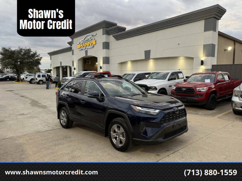 2022 Toyota RAV4 XLE's photo