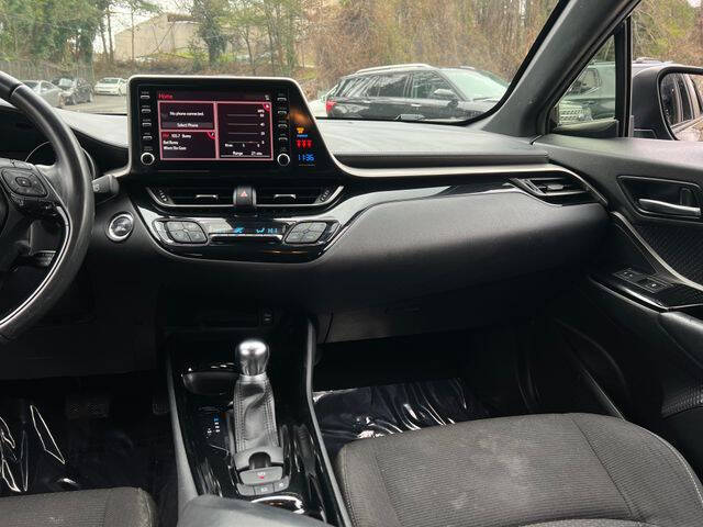 2019 Toyota C-HR XLE