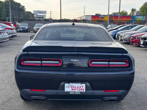 2017 Dodge Challenger SXT