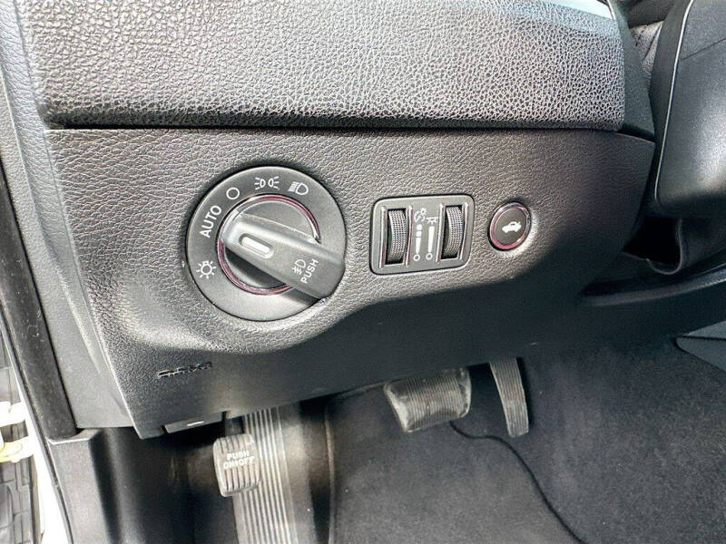 2021 Chrysler 300 S V8