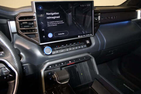 2022 Toyota Tundra Platinum