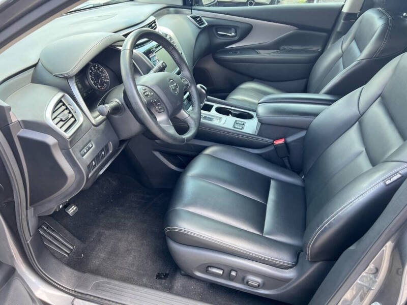 2022 Nissan Murano SV