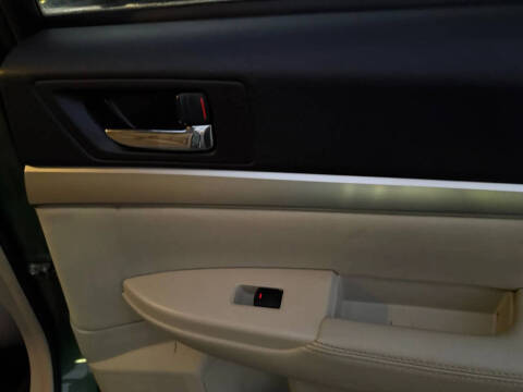 2010 Subaru Outback 2.5i Premium