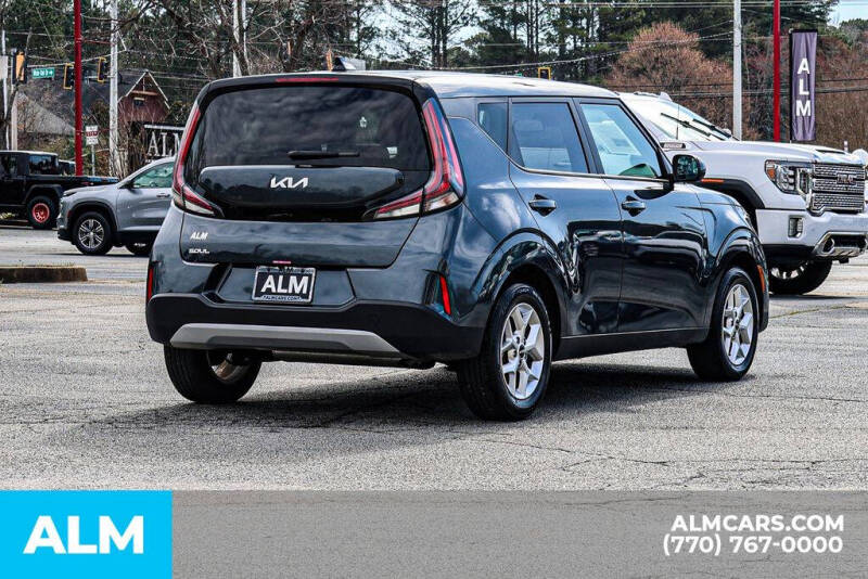 2025 Kia Soul LX