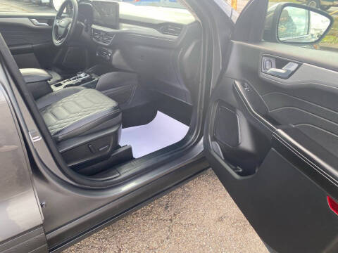 2023 Ford Escape Hybrid Platinum