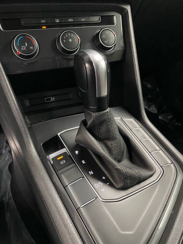 2019 Volkswagen Tiguan S