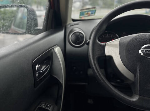2013 Nissan Rogue S